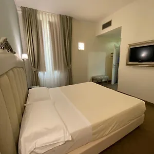 Otel Jr Oriente