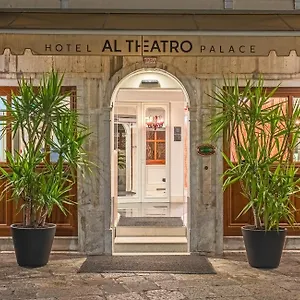 Отель Al Theatro Palace, Венеция