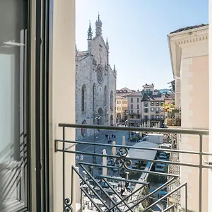 Apartamento Palazzo La Cortesella - Modern Design & Location Como