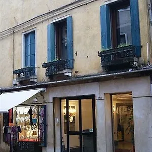 Otel Il Moro Di, Venedik