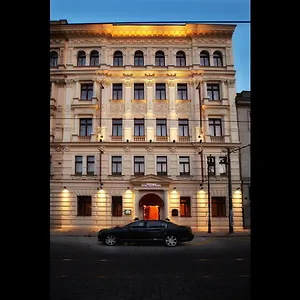 מלון Luxury Family Royal Palace פראג